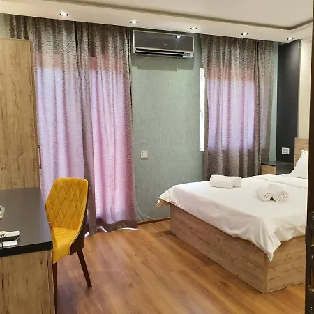 Mali Vikend * Belgrad